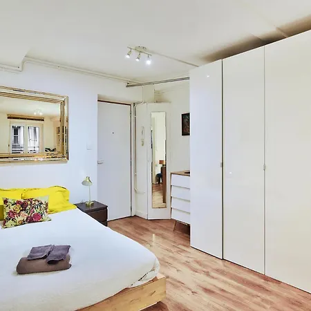 アパート Cosy Opera